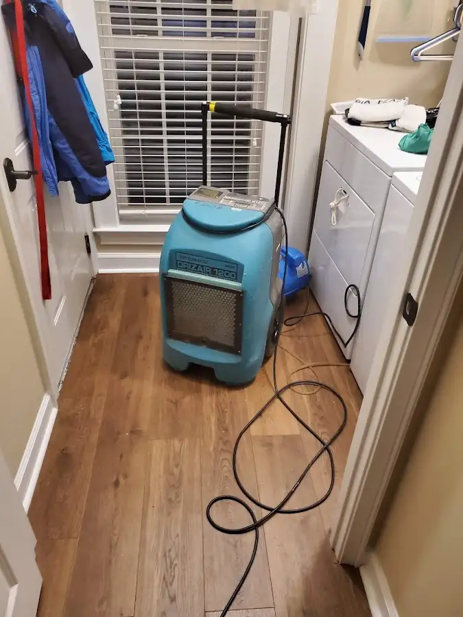 Commercial dehumidifier deployed for Flood Damage Cleanup in Lindenhurst